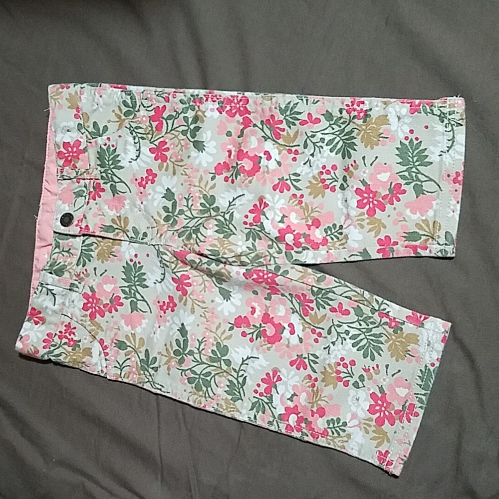 Genuine Kids by Oshkosh floral toddler capris